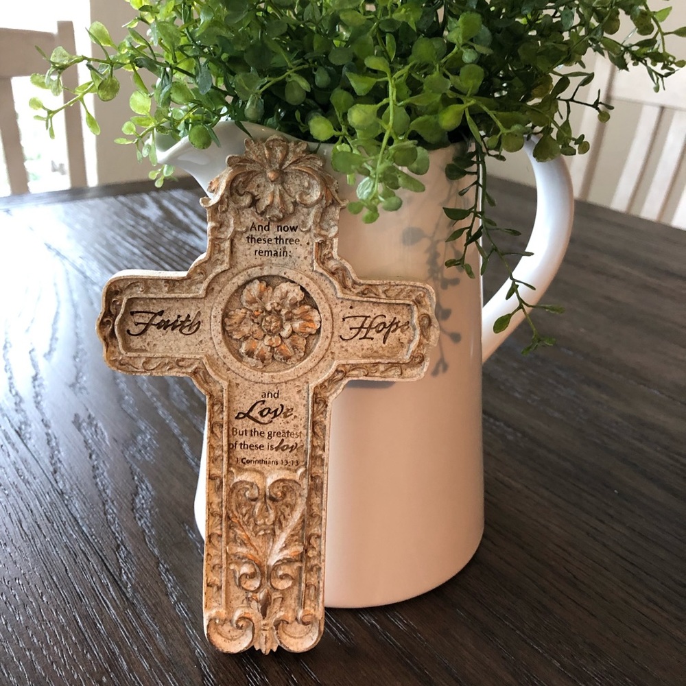 Vintage Cross | Faith, Hope, Love.
